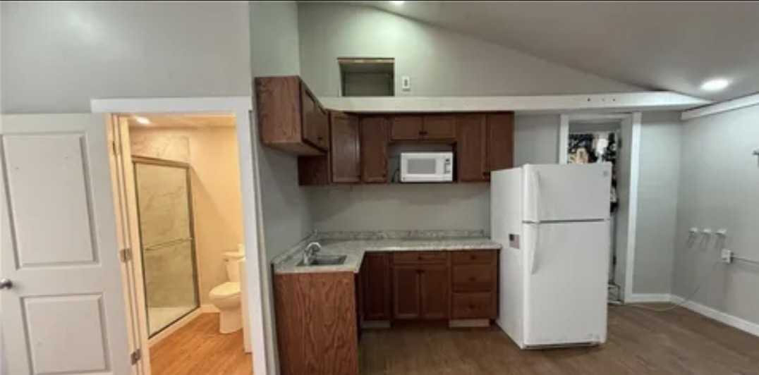 1421 Sullivan Trl #A - Photo 4 of 7