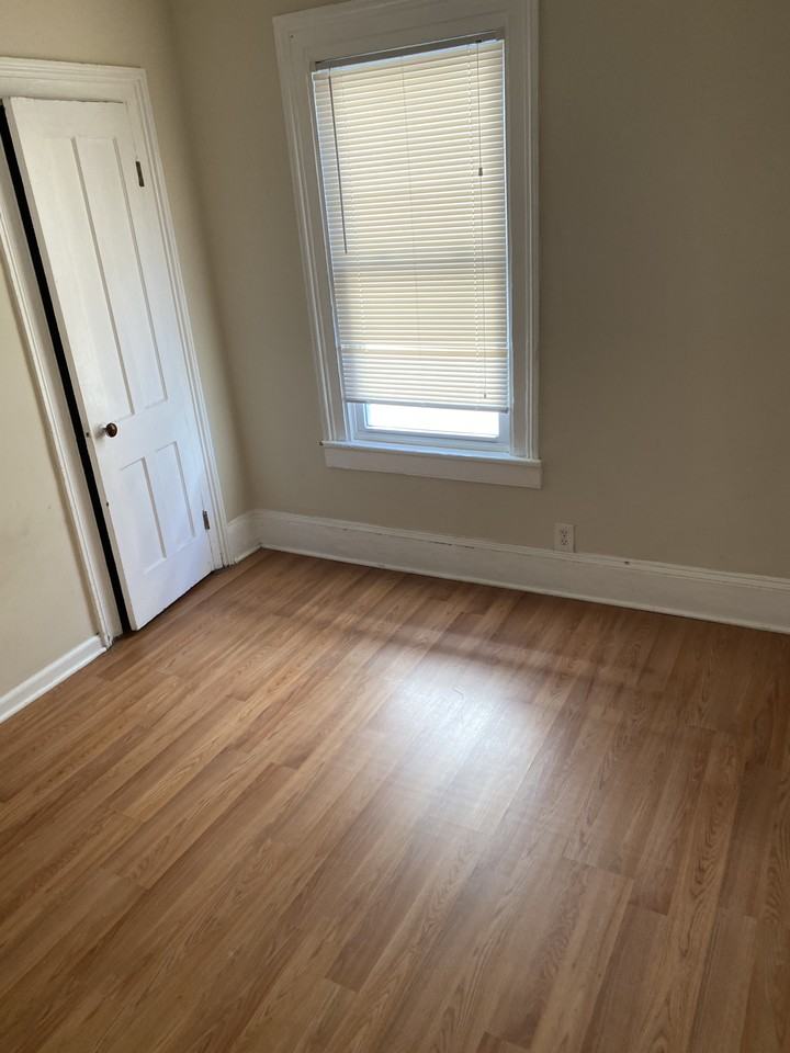 159 Black Rock Ave #2 - Photo 4 of 13