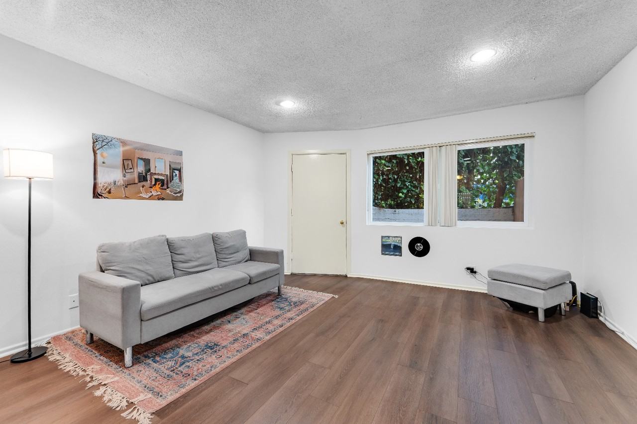 Levering Heights - Photo 5 of 33