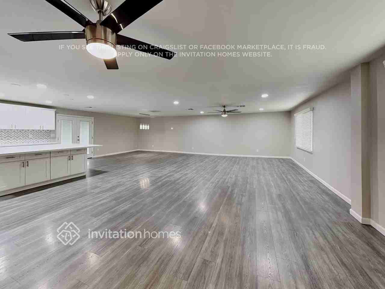 1705 W Thunderbird Rd - Photo 3 of 18