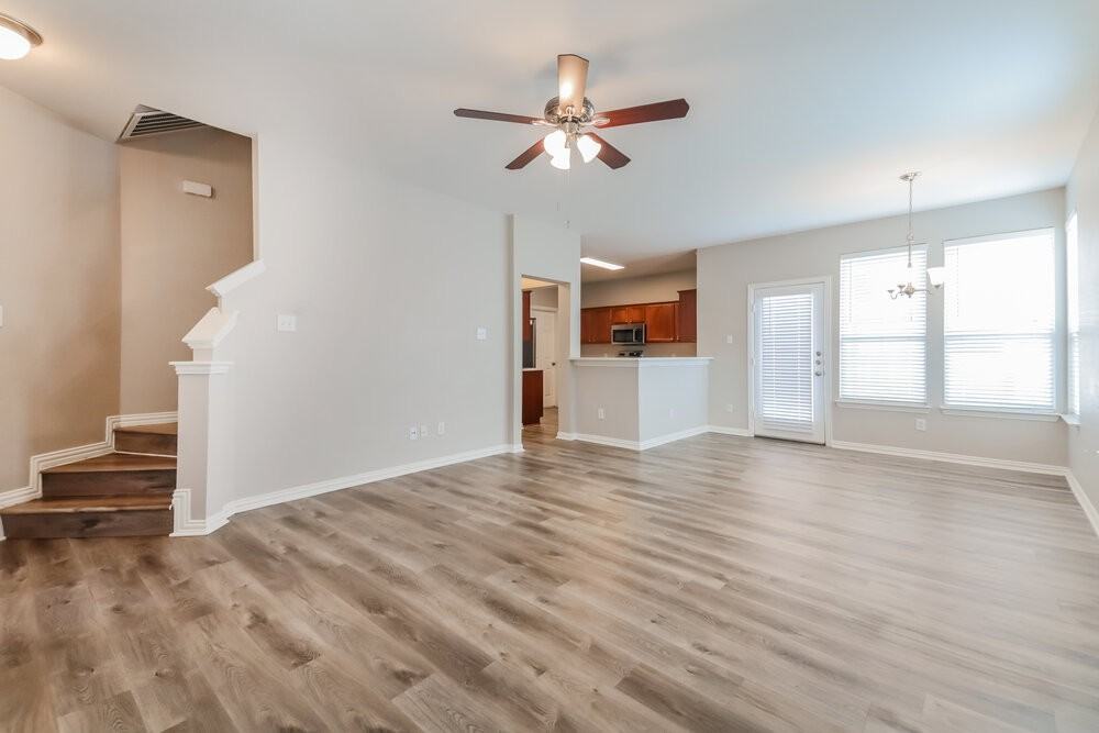 10345 Nantucket Dr - Photo 6 of 17