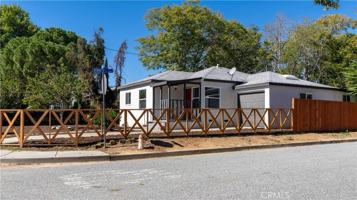 featured image of 911 West George Street