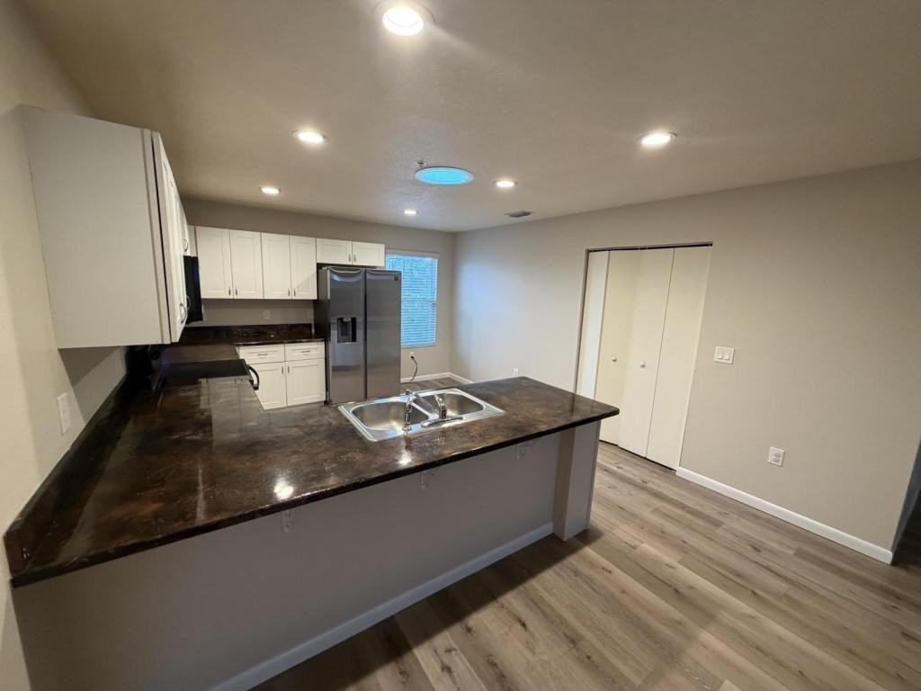 10433 Chalmer St - Photo 6 of 18