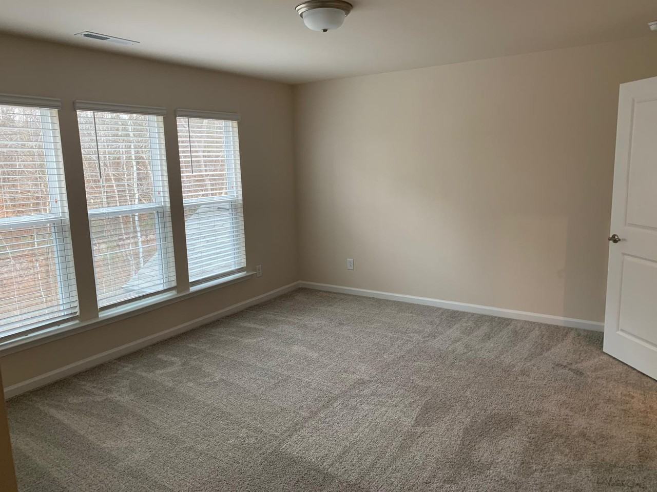 1010 Citadel Ave #1 - Photo 6 of 21