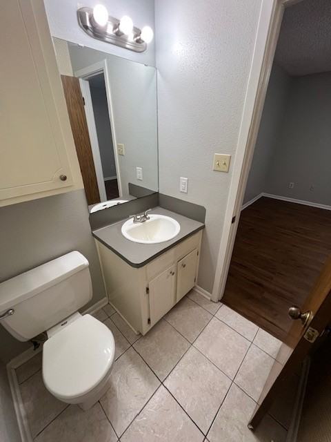 9114 Jennifer St - Photo 2 of 10