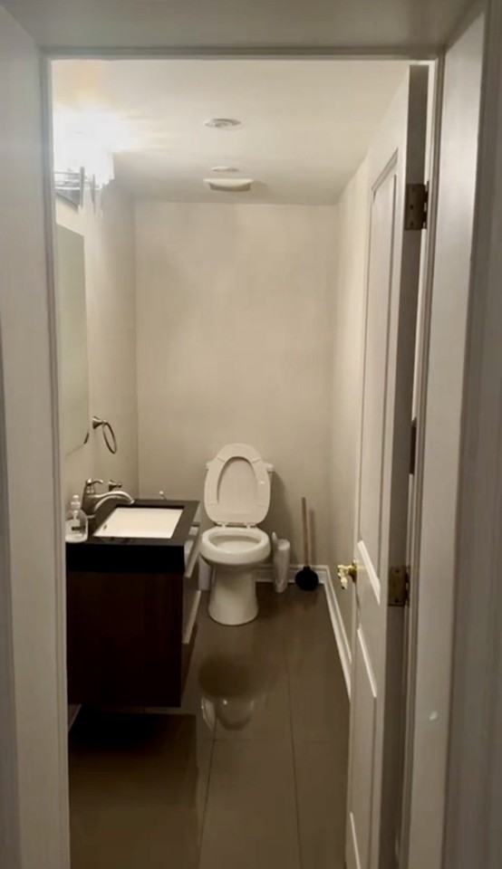 500 Lauder Avenue - Photo 3 of 20