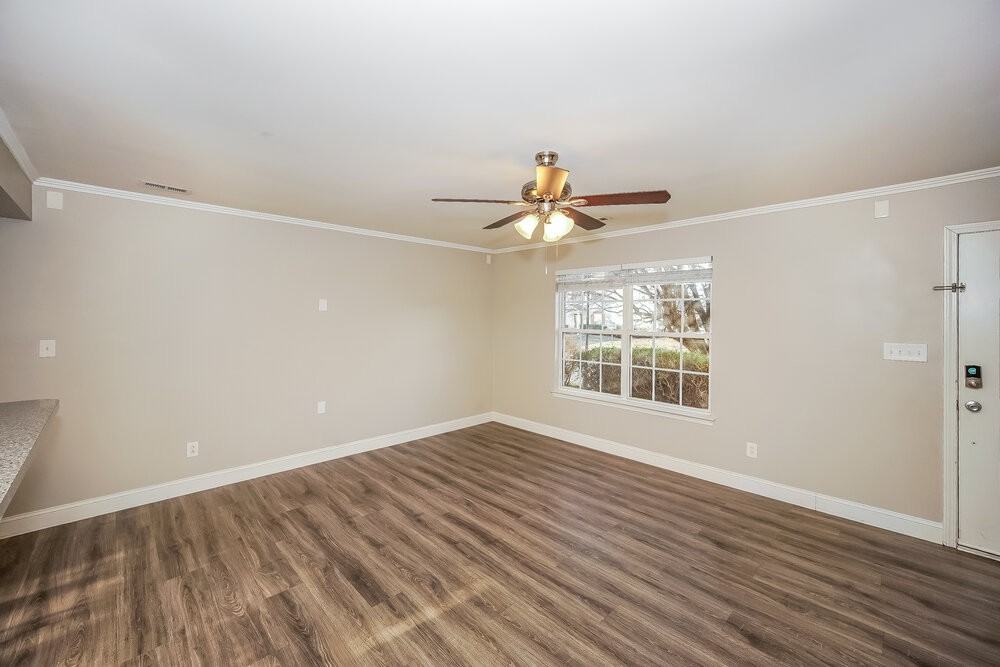 125 Camforth Dr - Photo 6 of 17