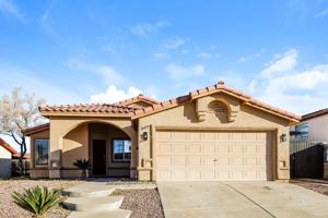 featured image of 932 Clubview Dr