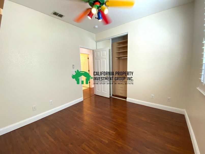 6940 Trailride Way - Photo 2 of 13