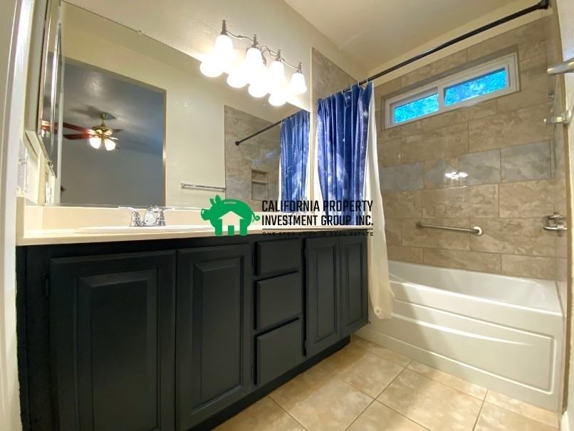 6940 Trailride Way - Photo 2 of 13