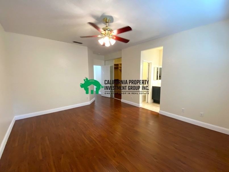 6940 Trailride Way - Photo 3 of 13