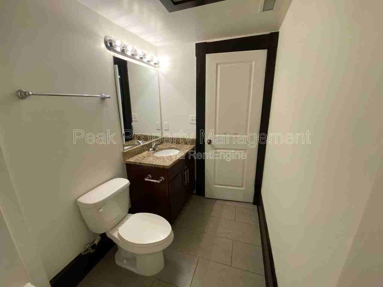 25 W Bank St #15 - Photo 5 of 16