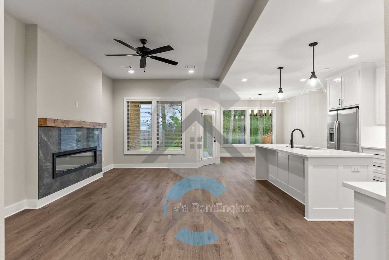 3512 Logan Ridge Dr - Photo 2 of 19