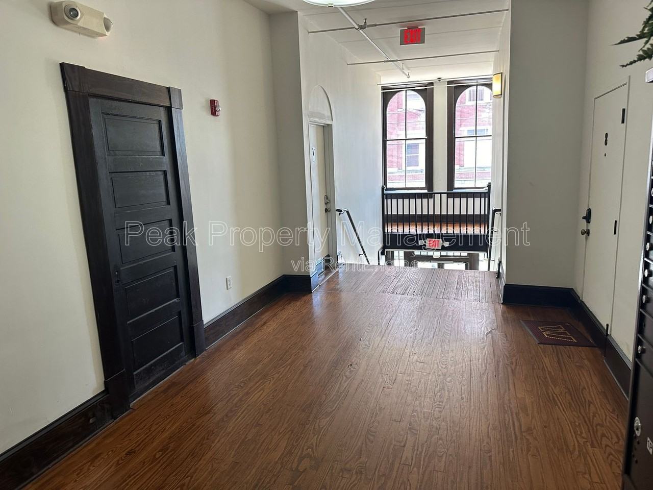 25 W Bank St #12 - Photo 3 of 5