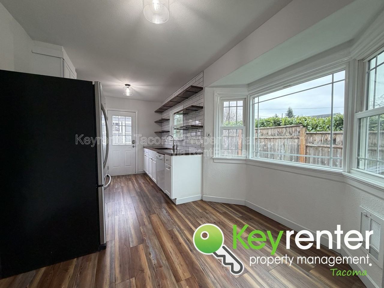 5429 S K St - Photo 5 of 17