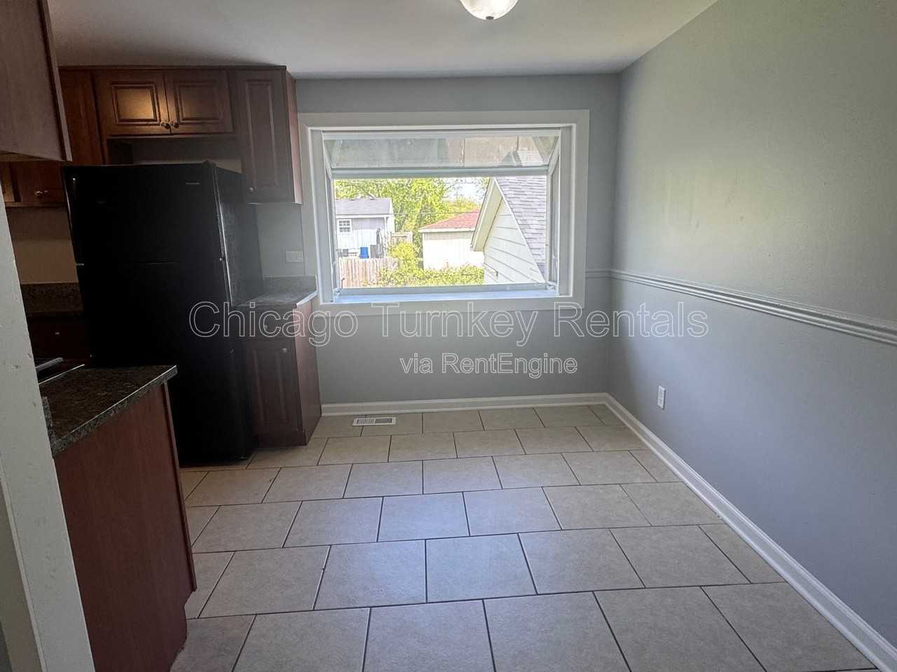 43 N Walnut Ln - Photo 5 of 17