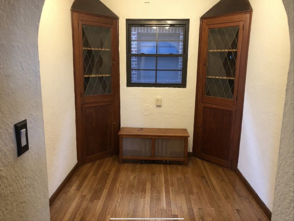 Rugby Ave #79-2 - Photo 4 of 22