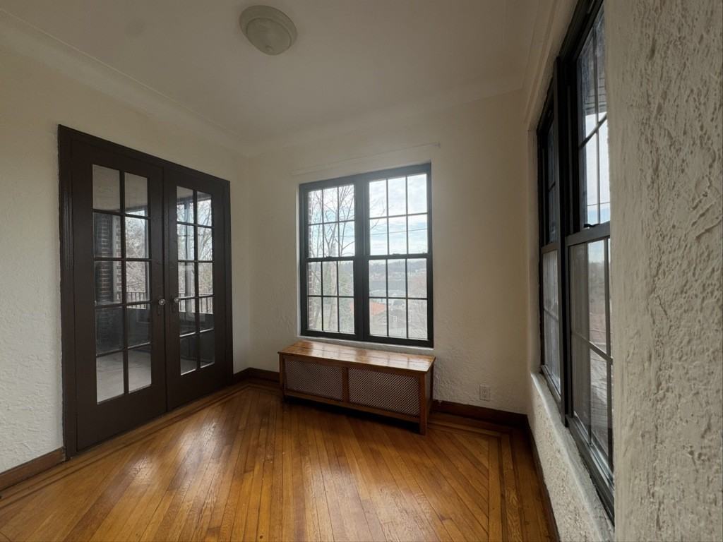 Rugby Ave #79-2 - Photo 6 of 22