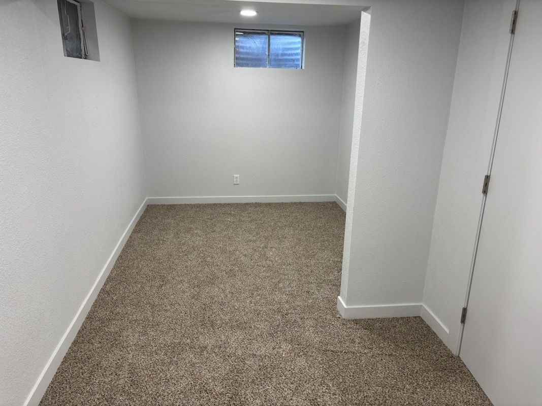 1231 S Marshall St ##B - Photo 7 of 17
