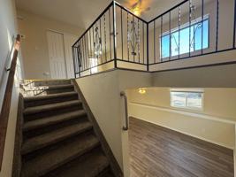 featured image of 605 W 15th St #605