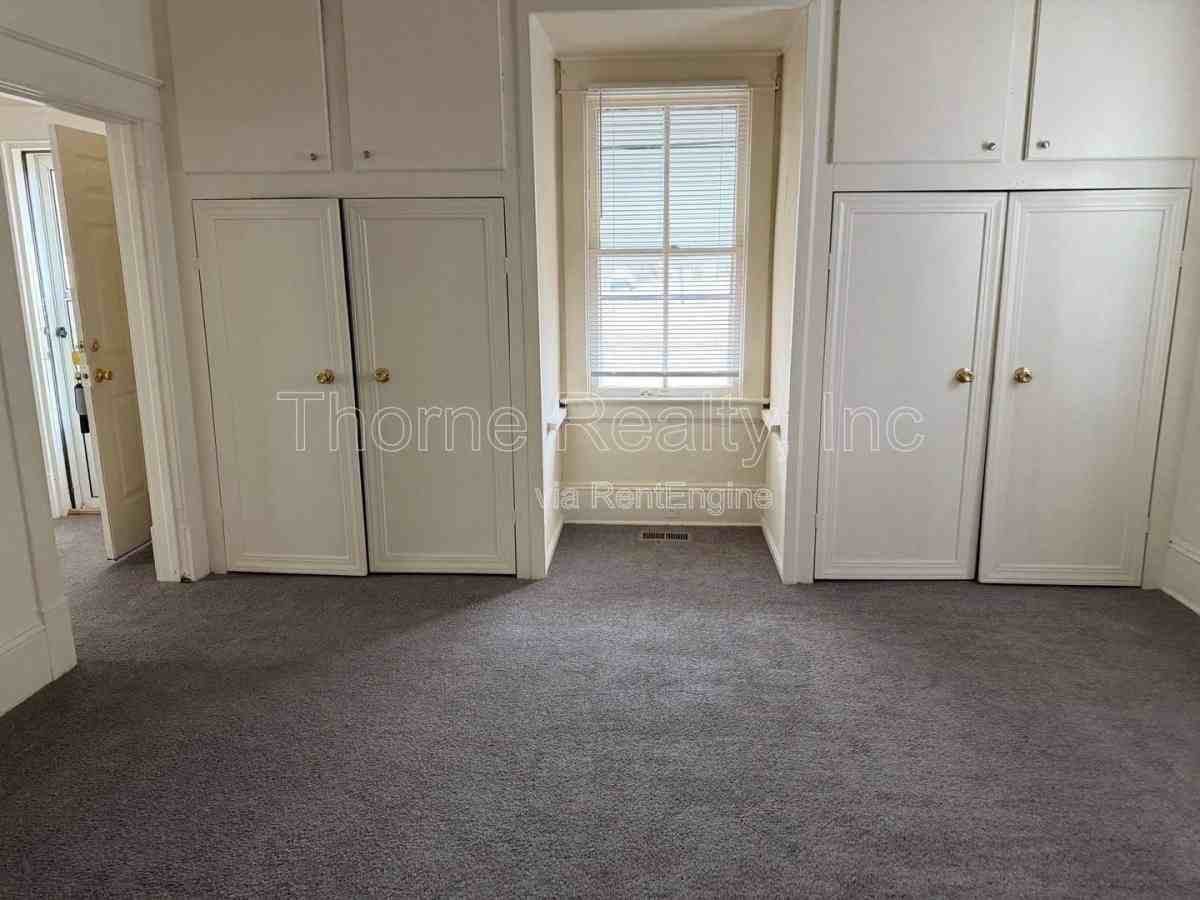 614 S Howell St - Photo 3 of 6