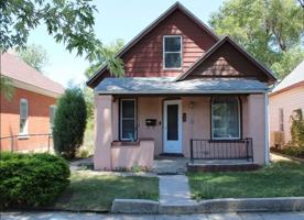 featured image of 1012 Cedar St