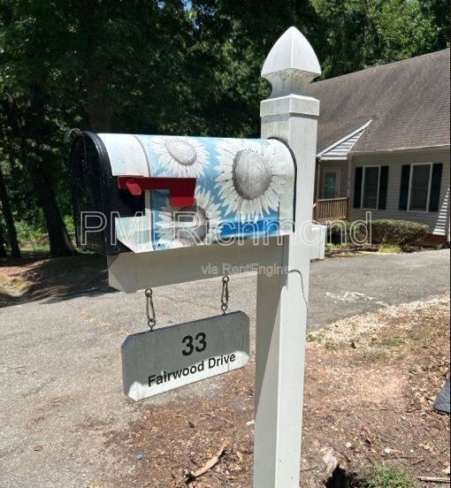 33 Fairwood Dr - Photo 2 of 10