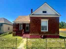 featured image of 1201 Pine St