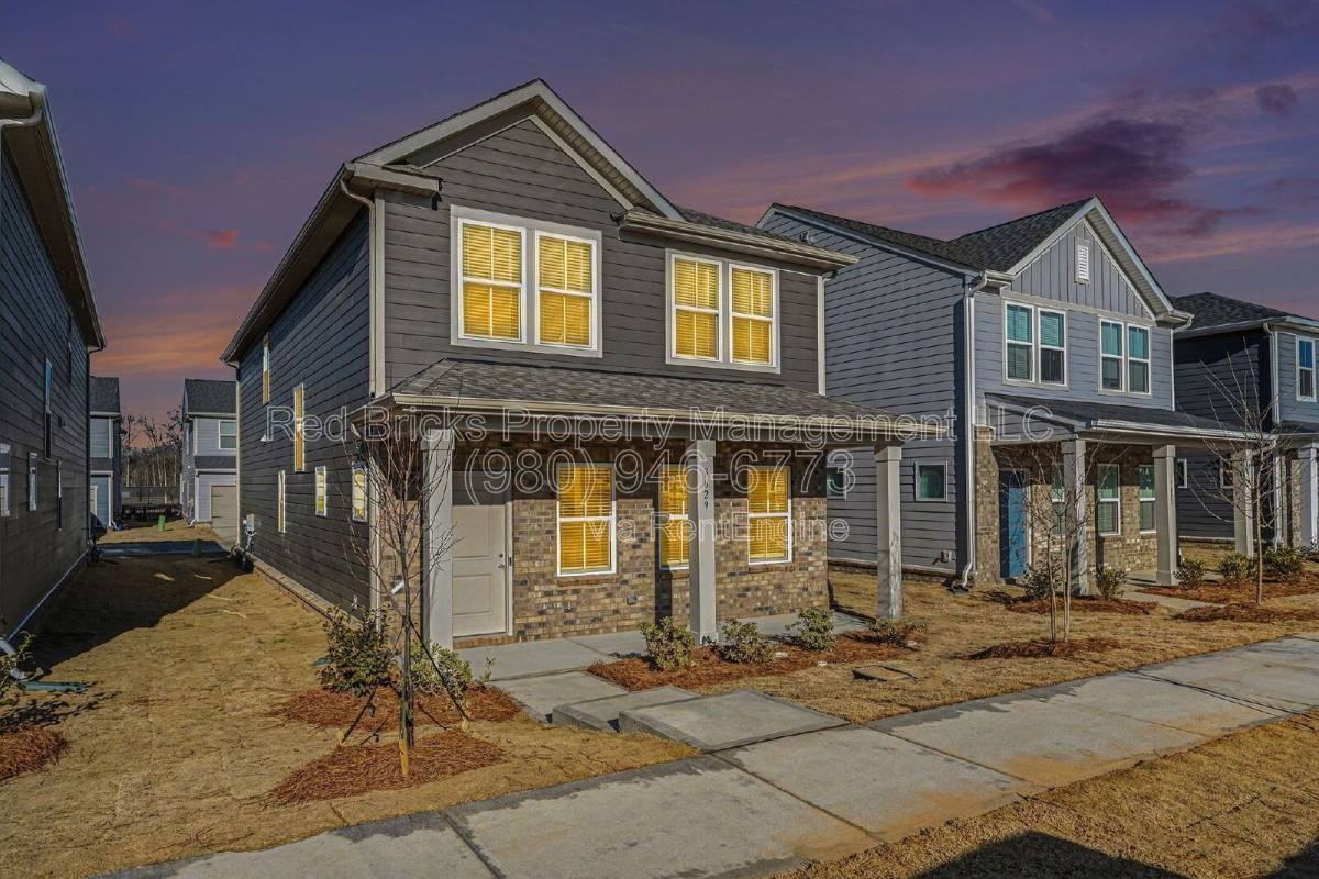 3629 Edisto Pl - Photo 3 of 10
