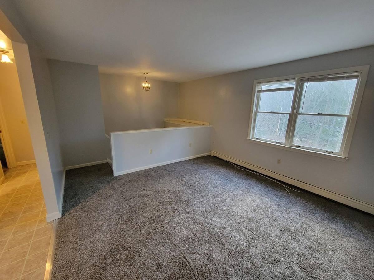 95 Old County Rd N - Photo 2 of 10