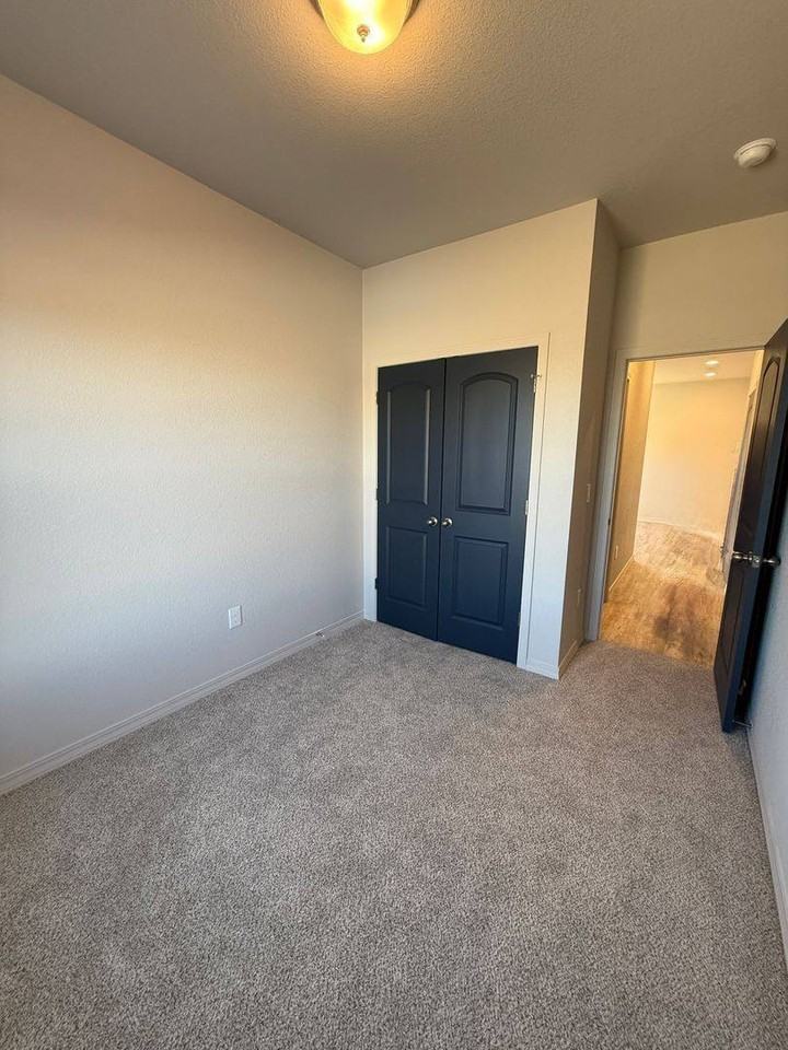 278 W Harmony Dr - Photo 7 of 10