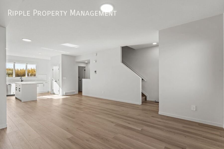 65 Westwind Dr #65UPPER - Photo 5 of 12