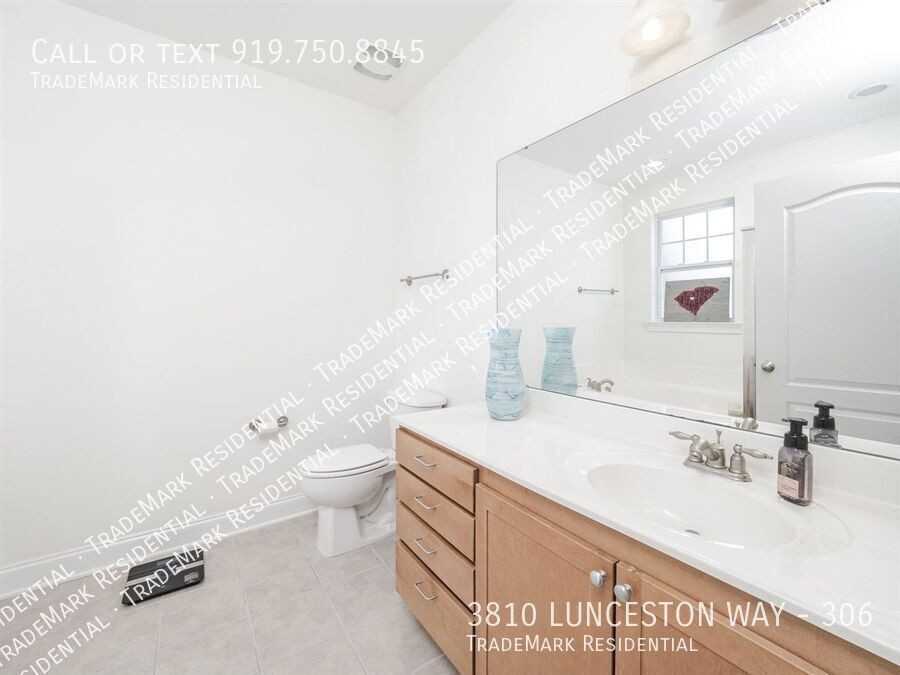 3810 Lunceston Way #306 - Photo 6 of 9