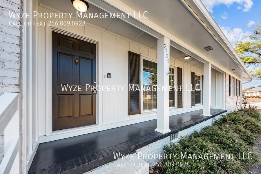 2209 Rothmore Dr Sw - Photo 3 of 41