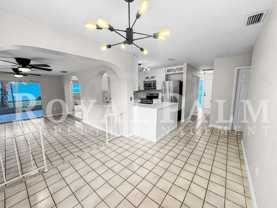 206 Se 46th Ter - Photo 1 of 1