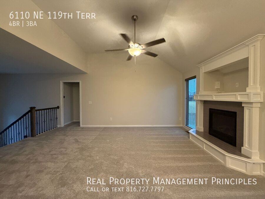 6110 Ne 119th Ter - Photo 3 of 32