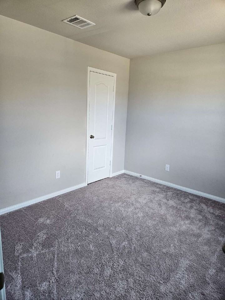 940 21st St Lot 4 - Photo 2 of 6