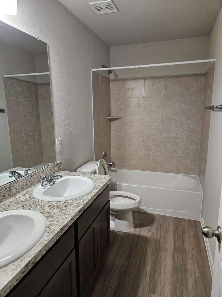 940 21st St Lot 4 - Photo 4 of 6