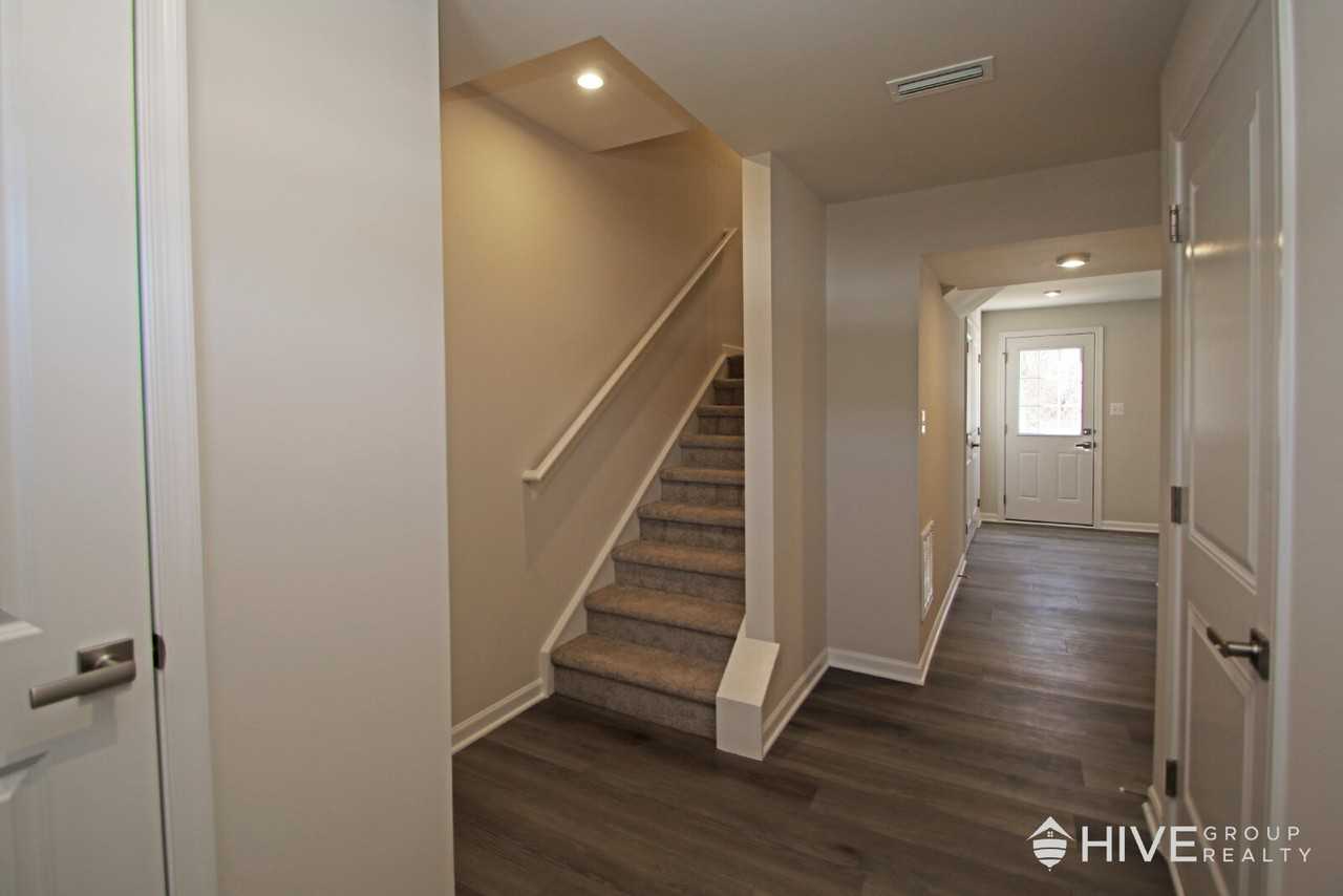 2878 Orchard Ridge Ln - Photo 2 of 30