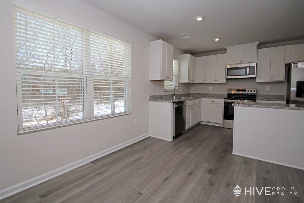 2878 Orchard Ridge Ln - Photo 5 of 30