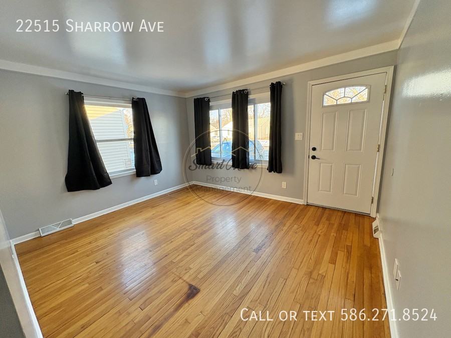 22515 Sharrow Ave - Photo 2 of 13