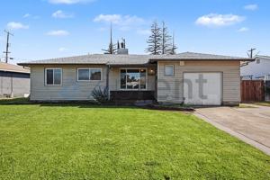 featured image of 1644 Bowling Green Dr