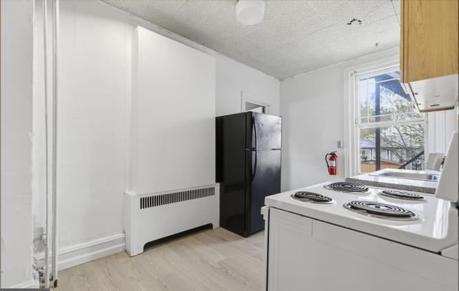 37 E Stratford Ave #1 - Photo 5 of 9