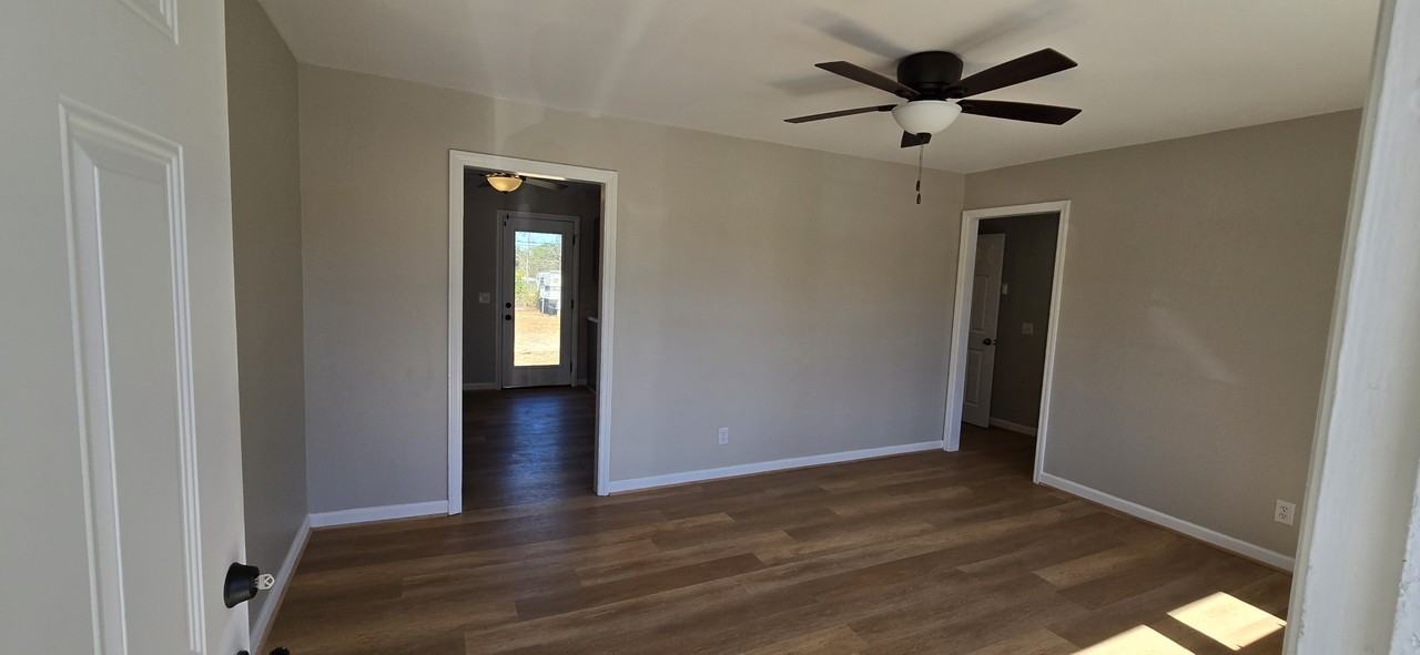 7619 Parkview Dr #NA - Photo 3 of 17