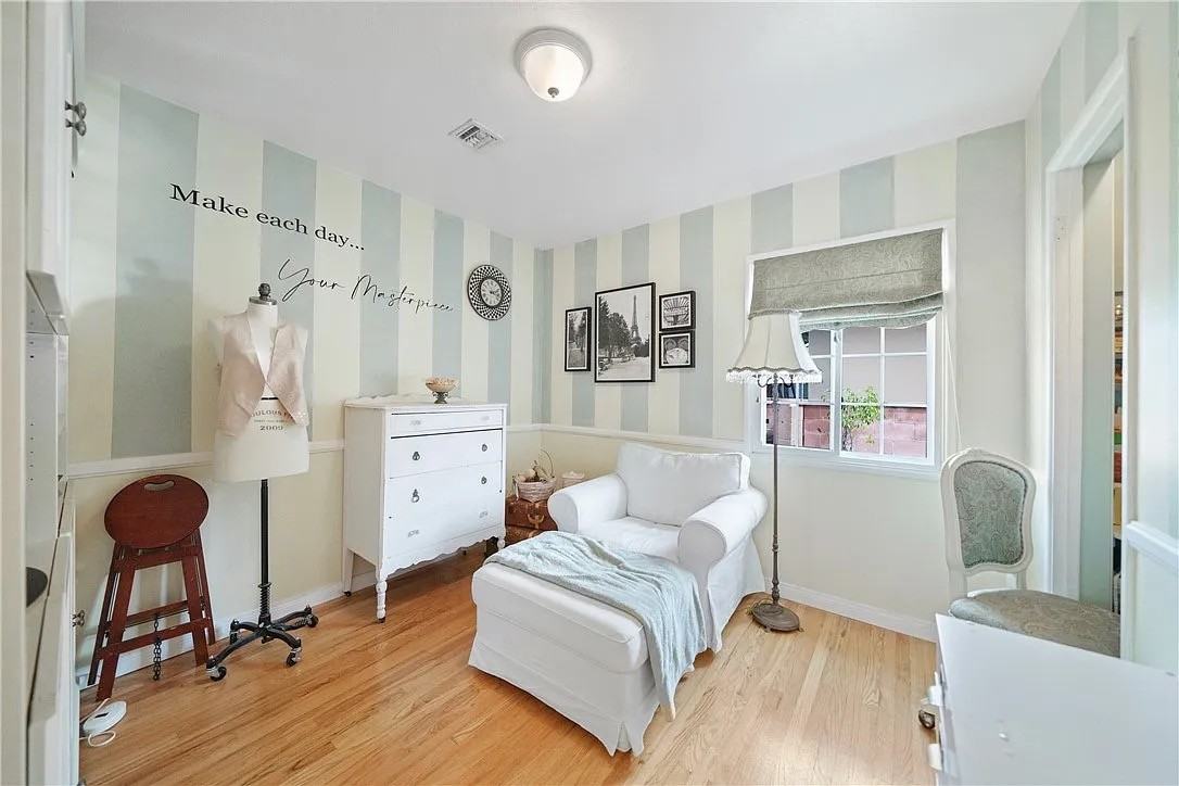 329 E Everett Pl #NA - Photo 7 of 17