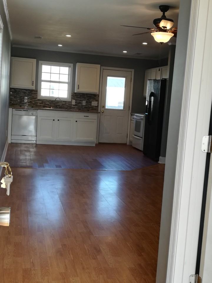 1709 Sails Way #NA - Photo 3 of 26