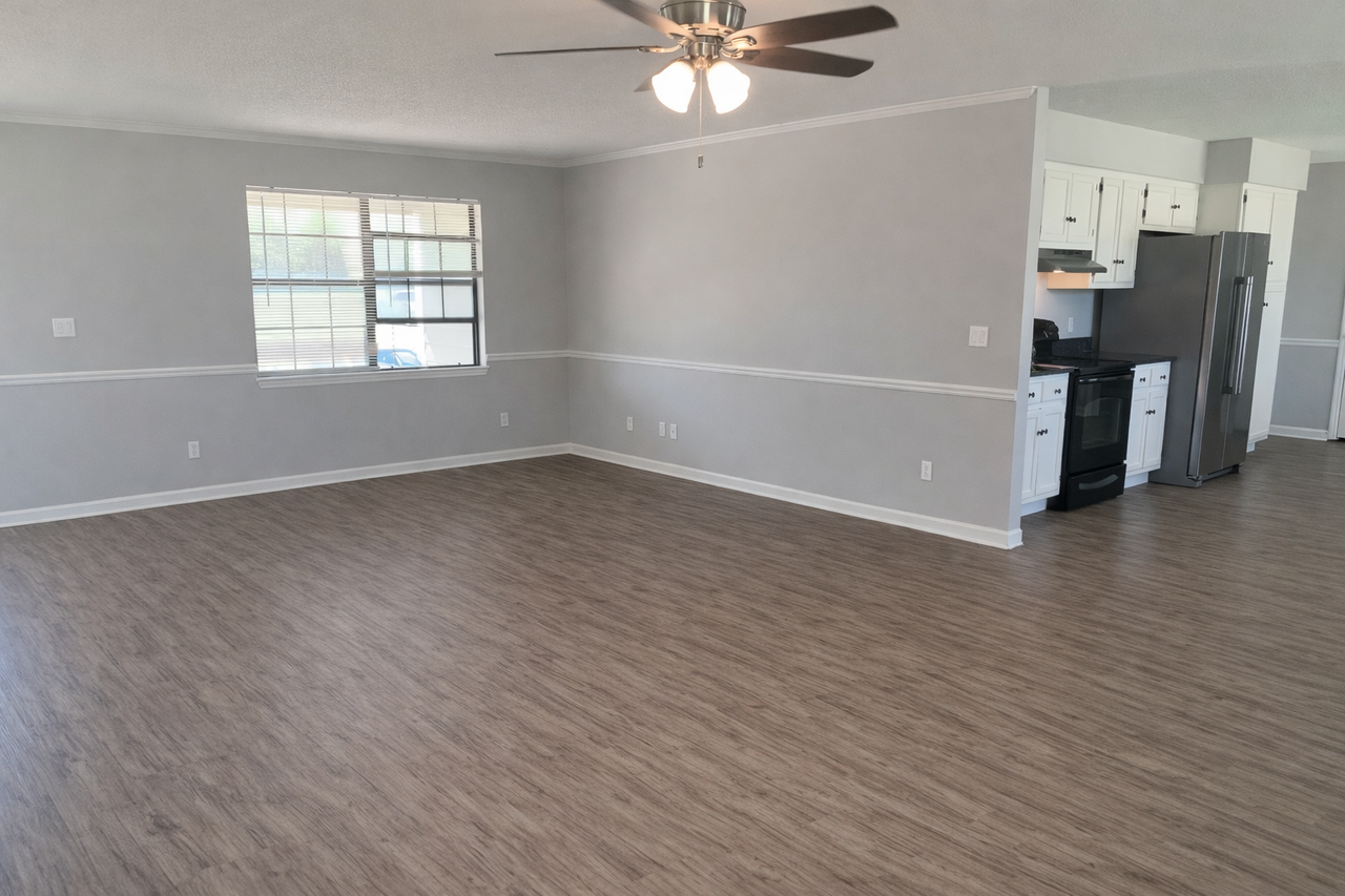 1433 Garden Farm Dr #NA - Photo 4 of 21