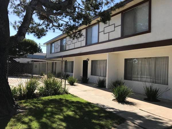 2985 Mendoza Dr - Photo 2 of 21