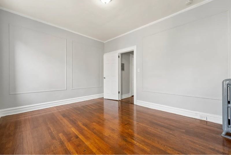 210 Springdale Ave #1EAST - Photo 4 of 7