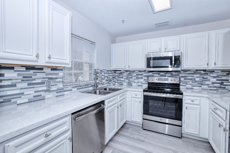 9047 Gervais Cir - Photo 2 of 20